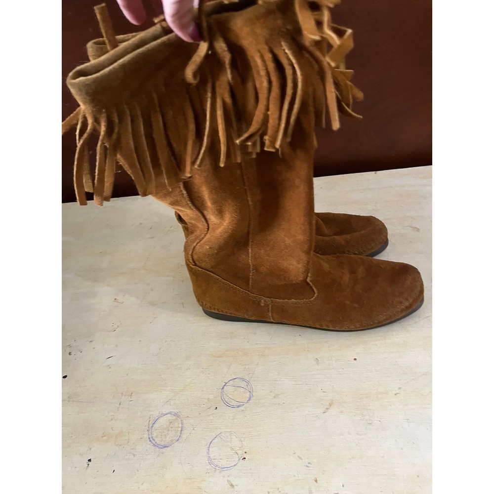 Minnetonka Moccasin Brown Suede Fringe Calf High Boots Womens Brown 7
